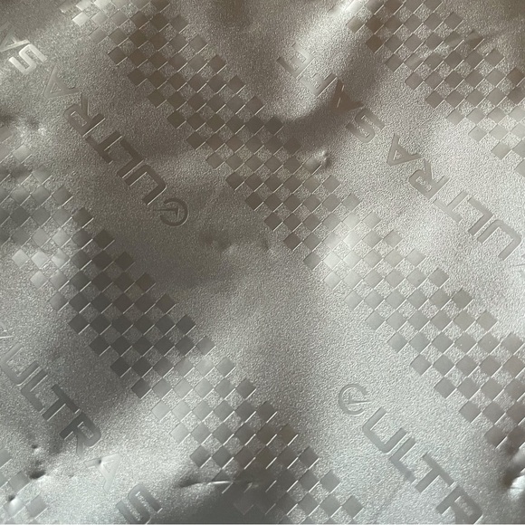 Gray Lunchbox - Picture 3 of 4